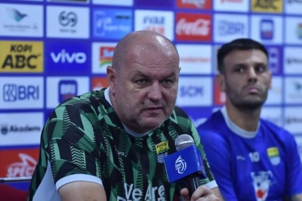 Persib Bandung Pemain Diberi Latihan Individual Selama Liburan