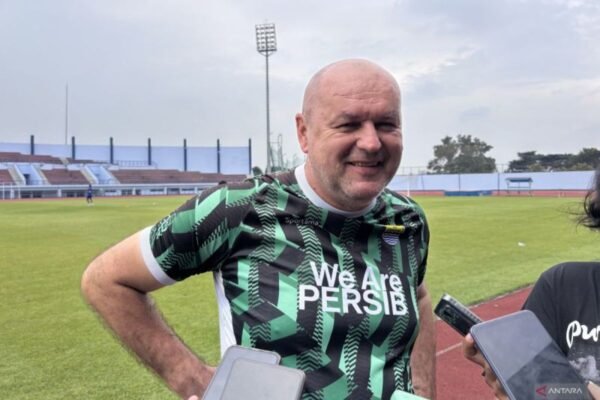 Bojan Hodak Konfirmasi Lima Pemain Absen Saat Hadapi Persita