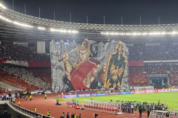 Berhiaskan Tifo: Koreografi Pendekar Wayang dalam Pertarungan Indonesia vs China