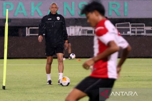 Nova Arianto Sasar 30 Pemain untuk Tim Baru U-17